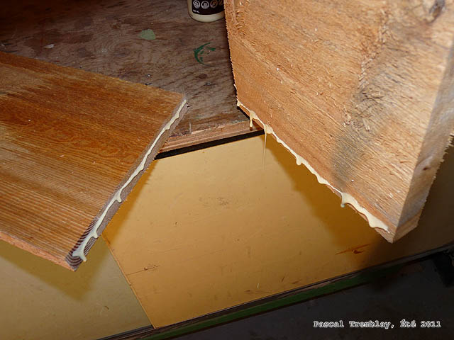 Assembler une boîte à fleurs en bois - Fabriquer une boîte à fleurs - Faire une boîte à fleurs en bois