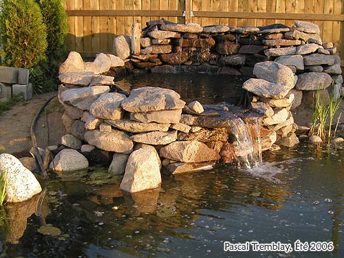 Cascade d'eau - Plan de cascades - accessoires pour bassin - cascade filtre
