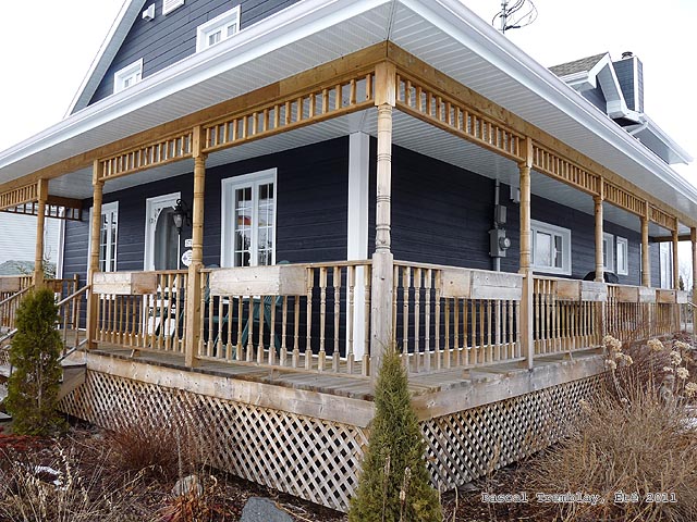 Construire une Galerie champêtre avec Ornements Victoriens en bois - Porche en bois