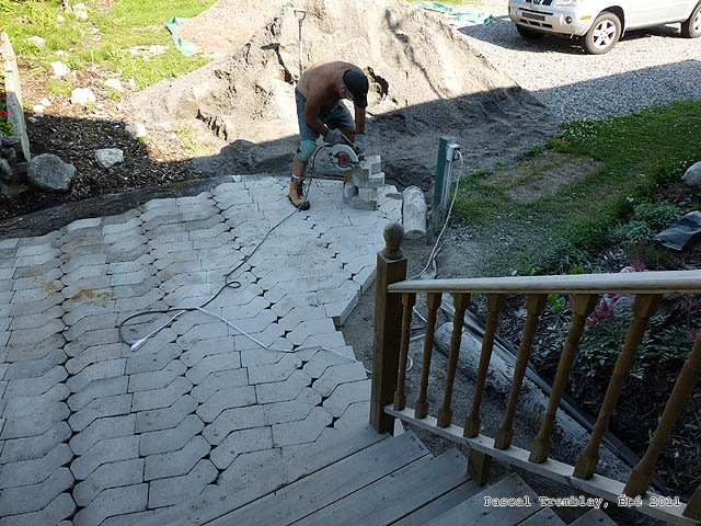 Sciage de Pavés de Béton - Scier des Pavés - Lame à Maçonnerie pour Scier des Pavés en Béton