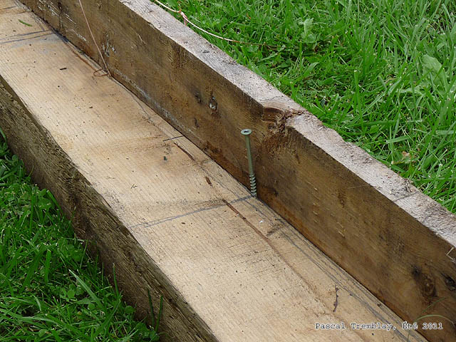 Pont en bois pour Bassin extérieur - Fabriquer un pont pour bassin