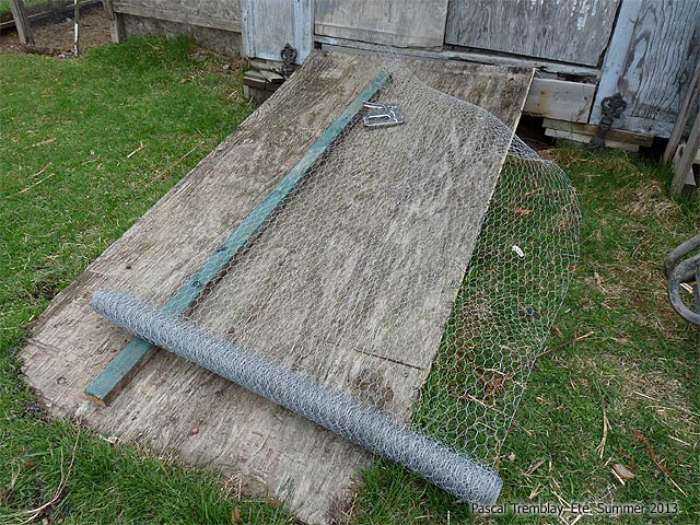 Installer du grillage à volaille - Faire une volière - Volière Idée