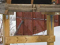 Mounting bird feeders - tips