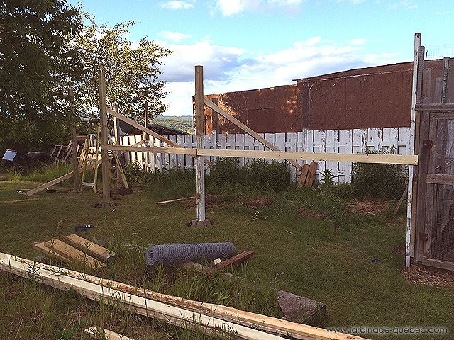 Structure d'une volière ou enclos pour les oiseaux