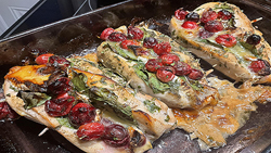 Recette de Poitrines de poulet farcies aux canneberges et brie