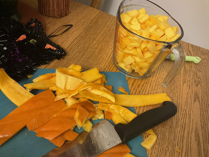 Cubes de citrouilles épicés en pots