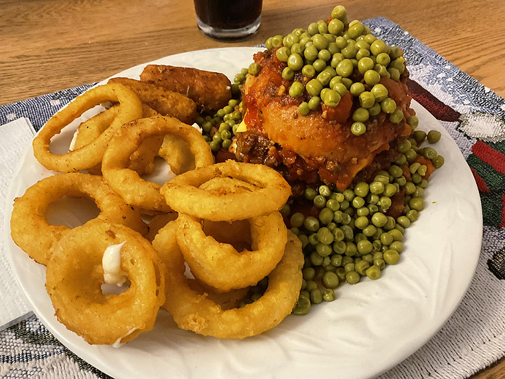 Pizza burger / Hamburger caruso