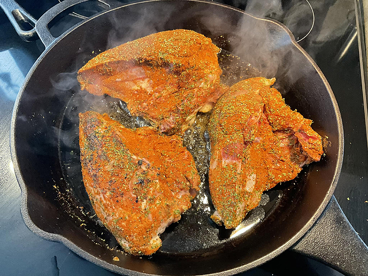 Poulet et riz au paprika au four
