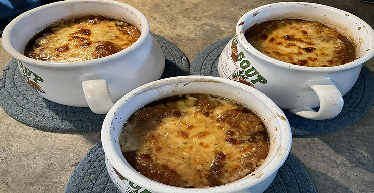 Recette de Soupe à l'oignon gratinée