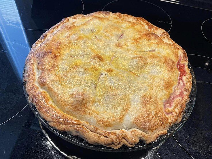 Tarte aux fraises et à la rhubarbe