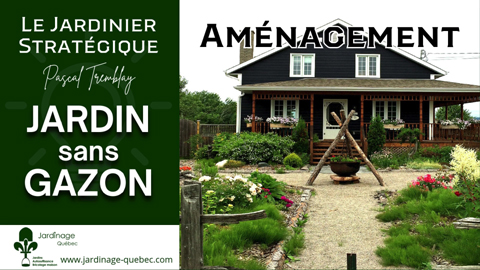 Jardin sans gazon en façade d'une maison